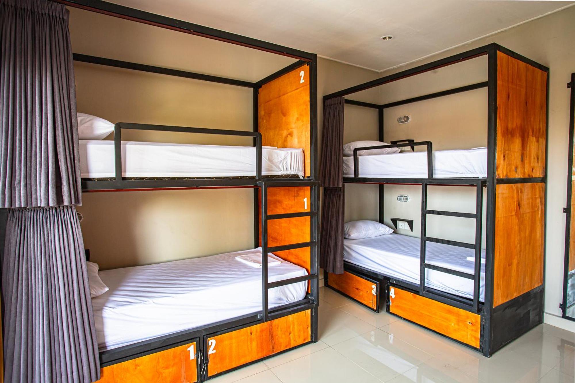 What The Duck Backpackers Canggu Dış mekan fotoğraf